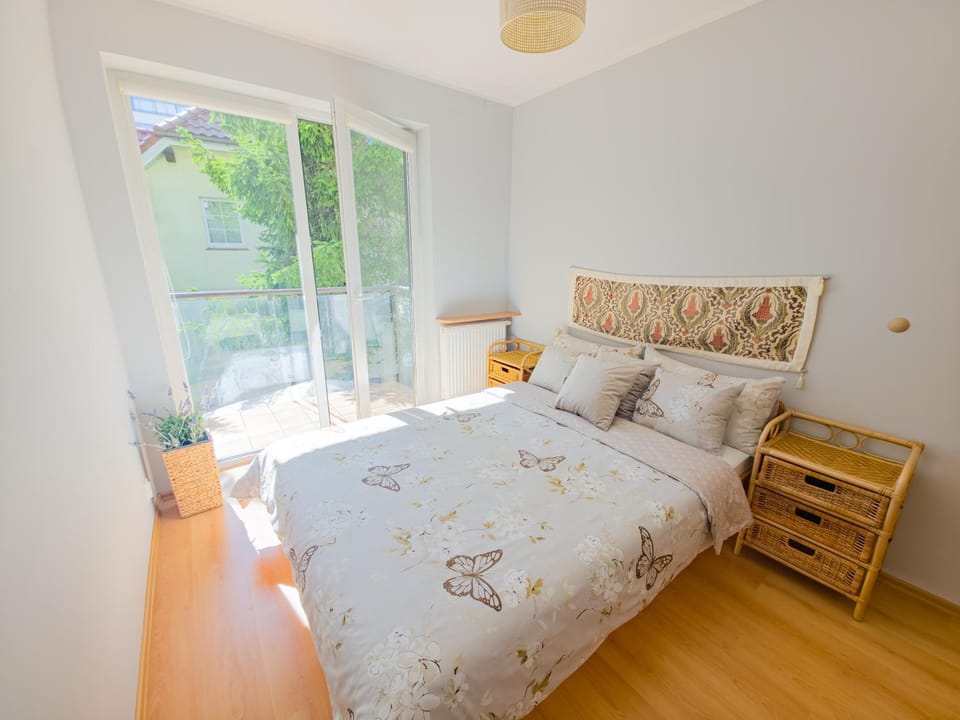 Bed, Photo of the whole room, Bedroom, furniture