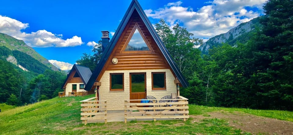 Djedina Gora Cabins Cabin in Montenegro