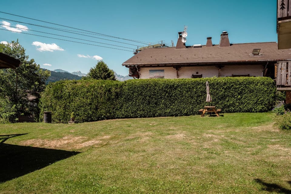 Althéa Apartment - Right at the foot of the Mont dArbois slopes Apartment in Megève