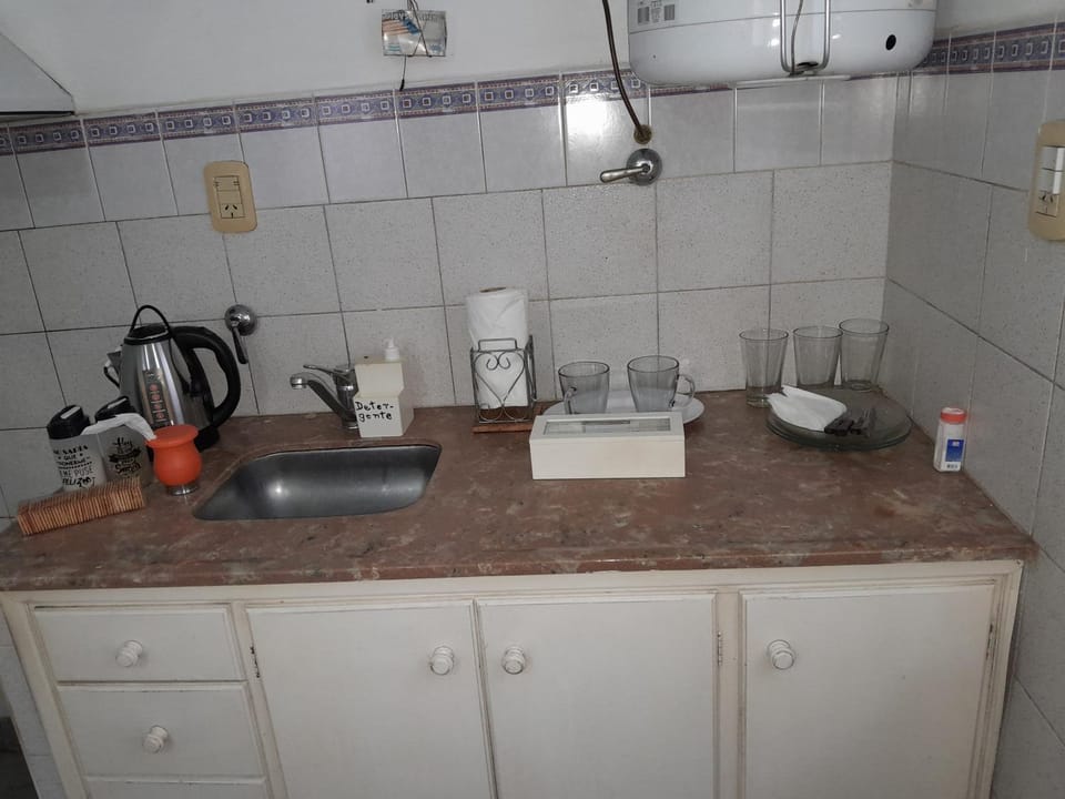Coffee/tea facilities, Kitchen or kitchenette