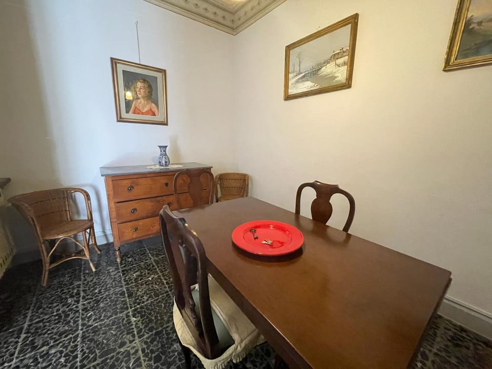 Little Paris Home Apartment in Paris