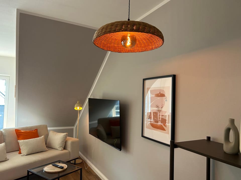 TV and multimedia, Living room, Seating area