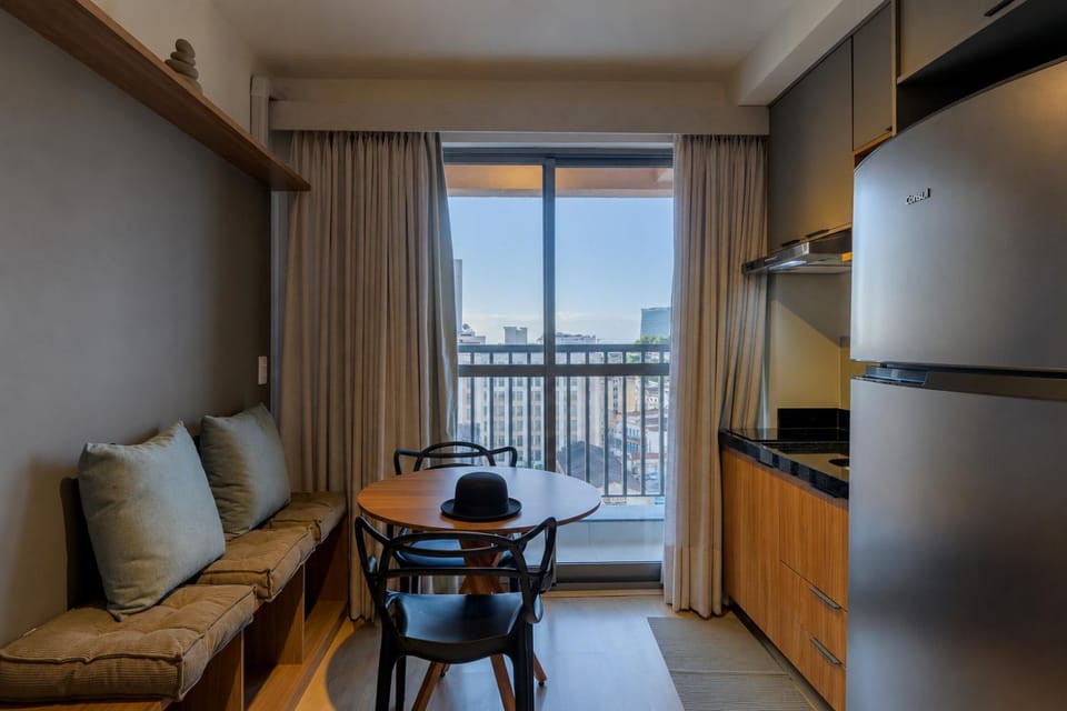 Natural landscape, View (from property/room), Balcony/Terrace, Kitchen or kitchenette, Living room, Seating area, Dining area