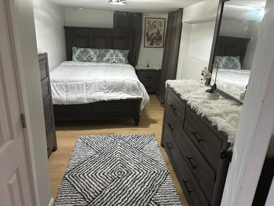 Private basement apartment with separate entrance Apartment in Yonkers