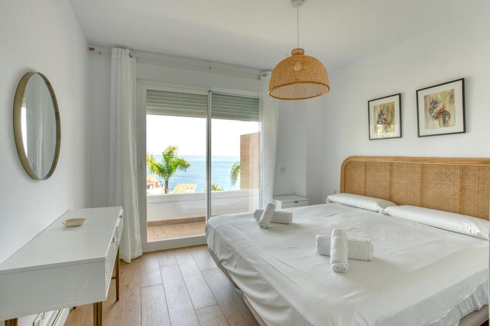 I Sea Sunrise Calaceite Apartment in Río de Torrox