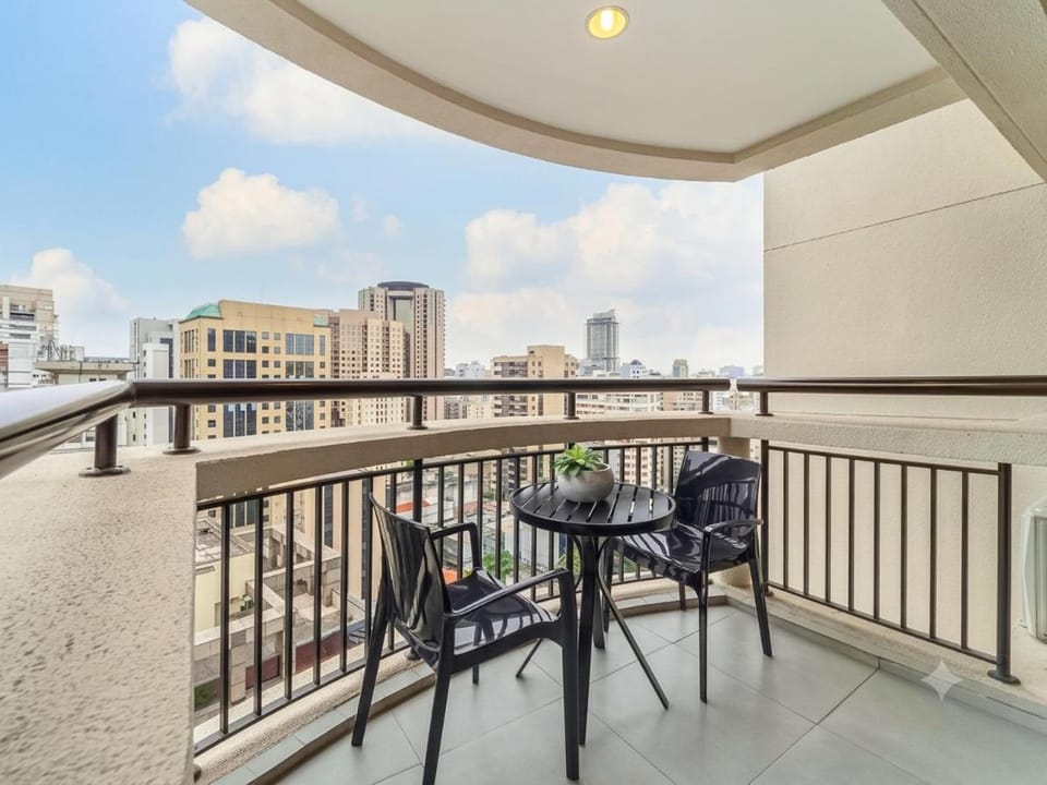 aparthotel em The capital - R tenente negrao, 200 Apartment hotel in Sao Paulo City