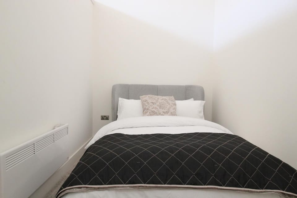 Russell Square Apartments Apartment in Telford