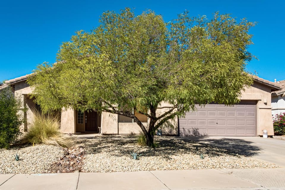 5 Mi to Estrella Mtn Park! Home w/ Outdoor Oasis House in Goodyear
