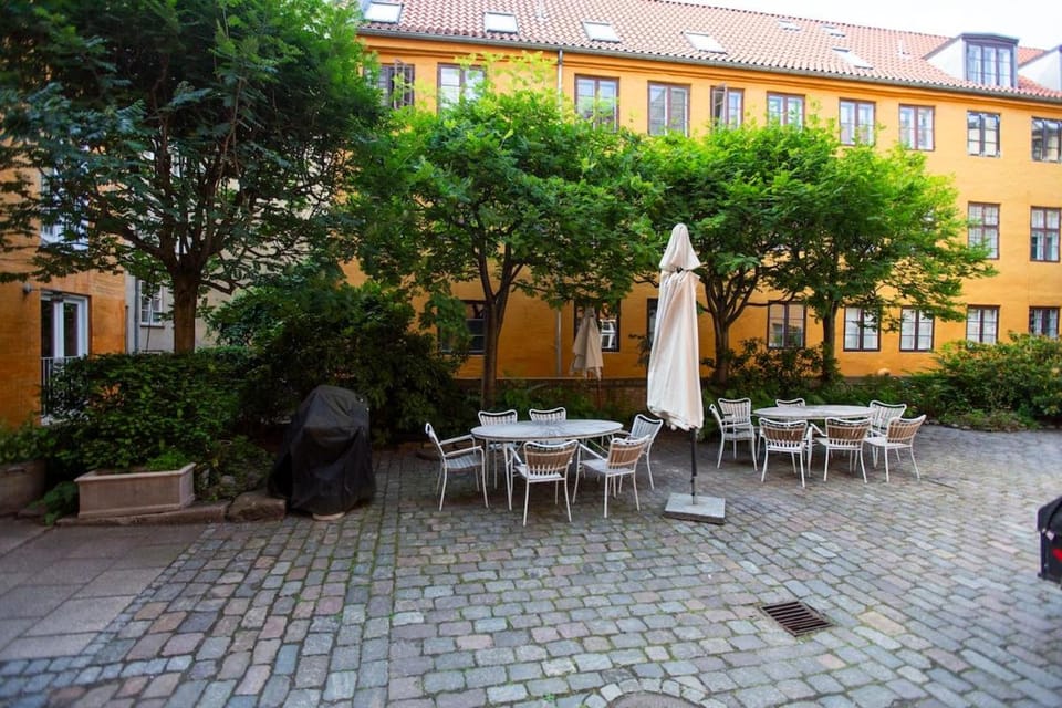 Charming Old-Town Flat in Central Copenhagen Apartment in Copenhagen