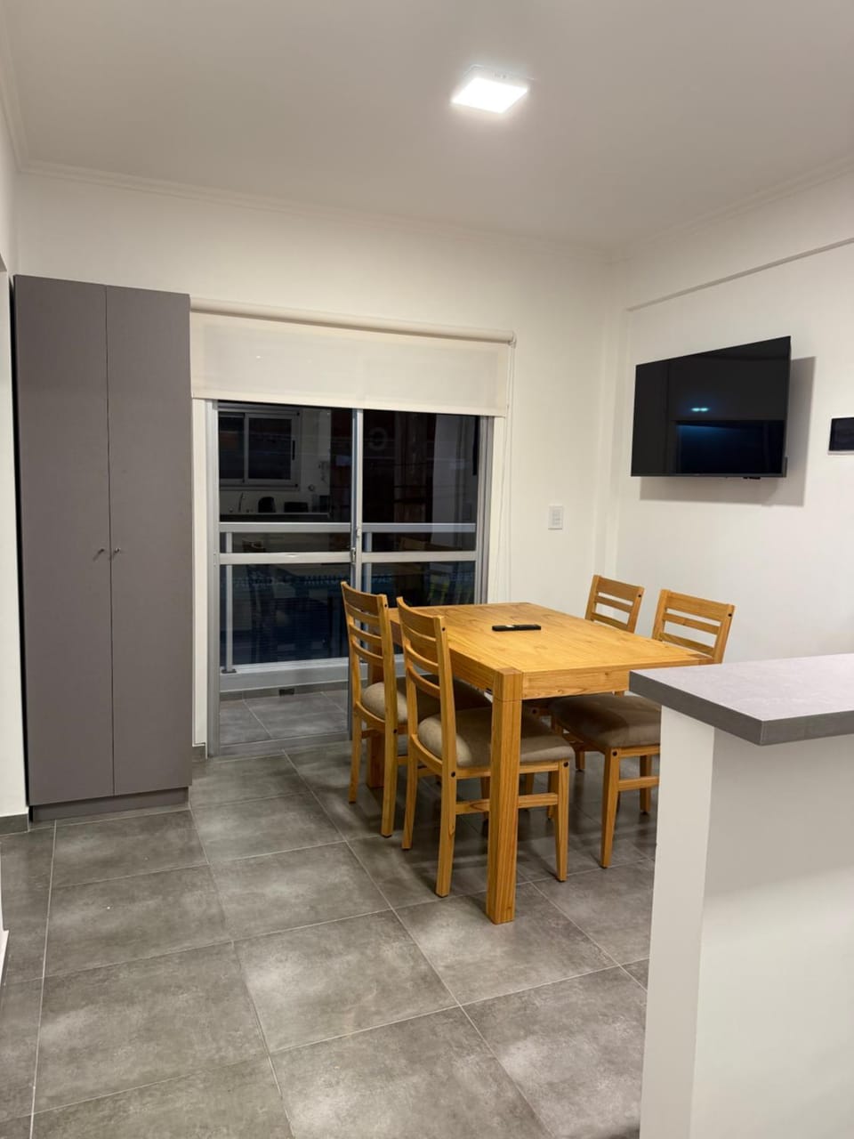 TV and multimedia, Dining area