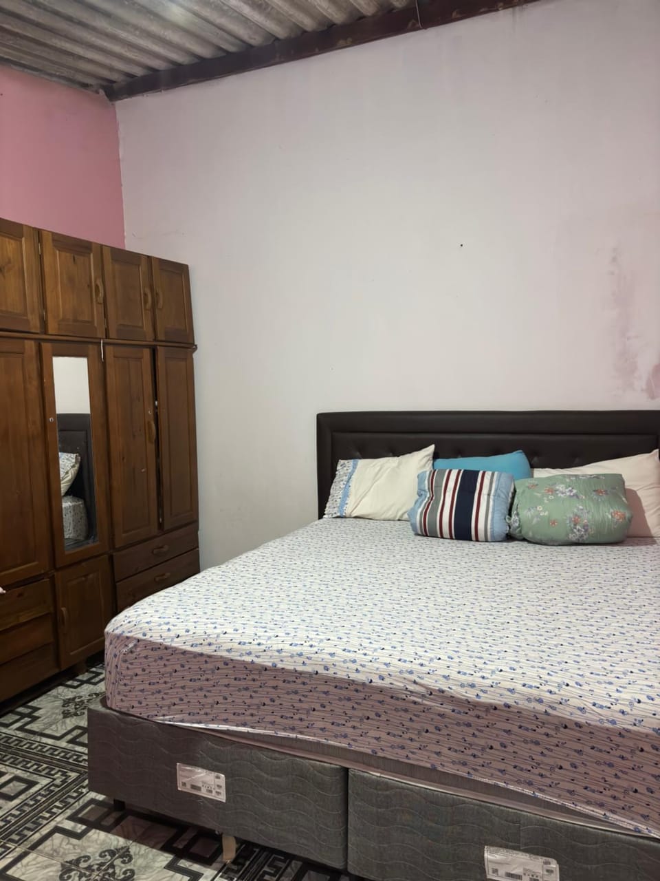 doce lar House in State of Goiás