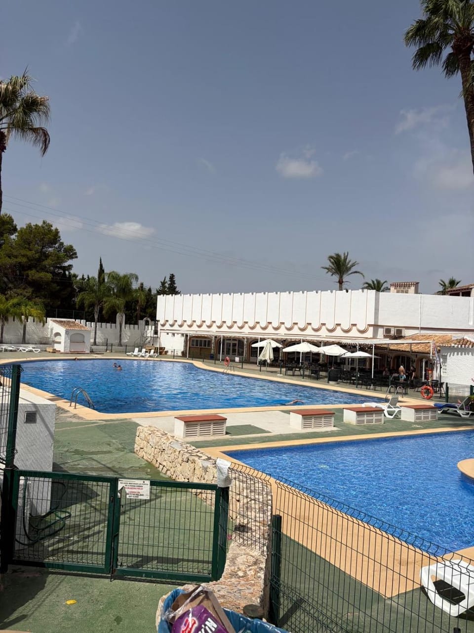 Lounge or bar, Pool view, Swimming pool, Swimming pool