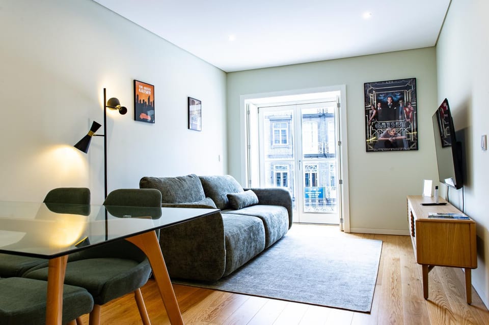 TV and multimedia, Photo of the whole room, Seating area