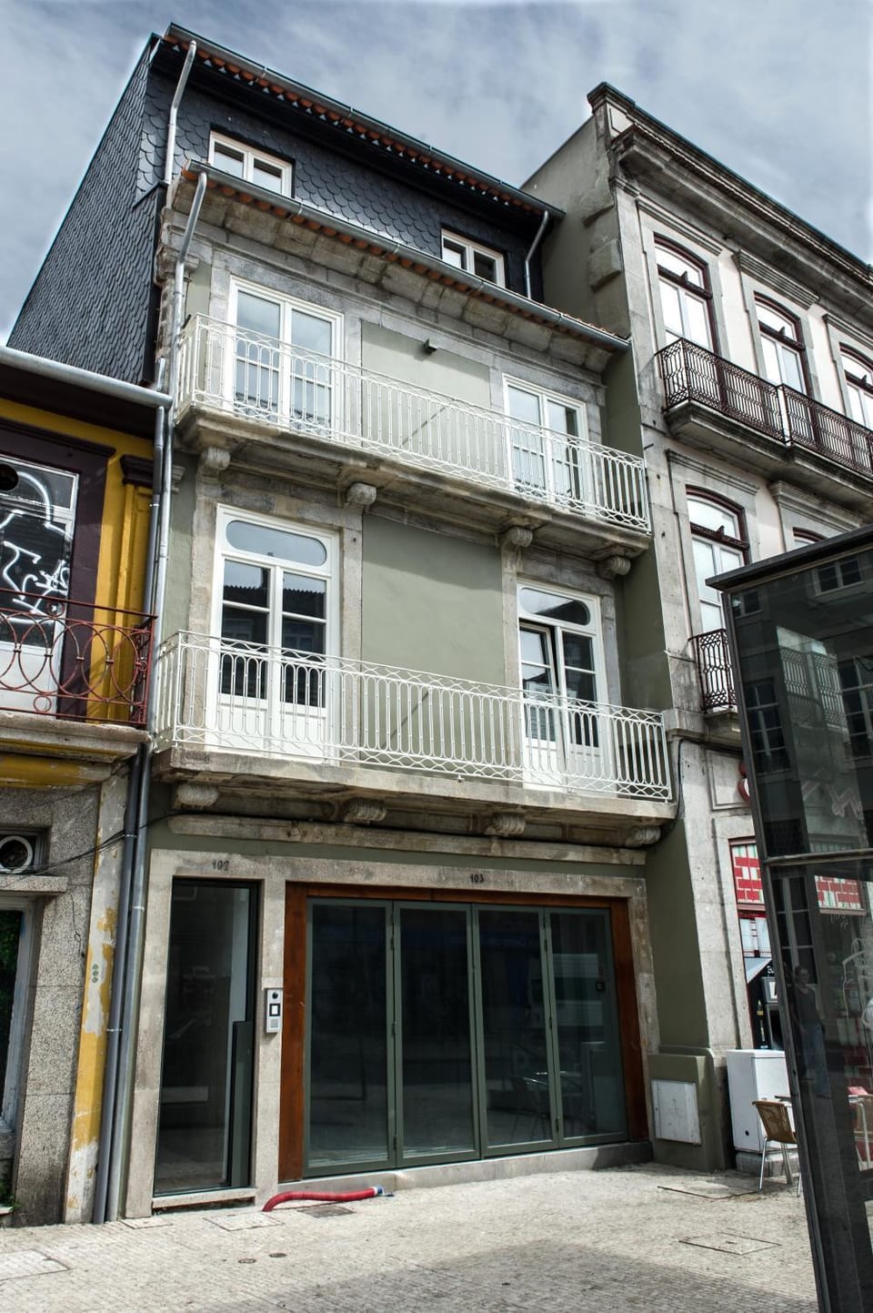 Property building, Facade/entrance