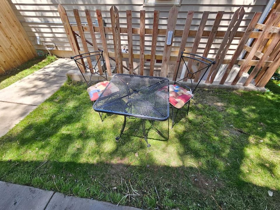 The Cottonwood Den Apartment in Laramie