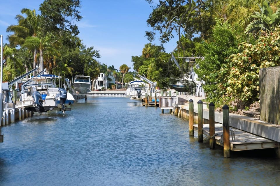 Siesta Beach Getaway with Heated Pool House in Siesta Beach