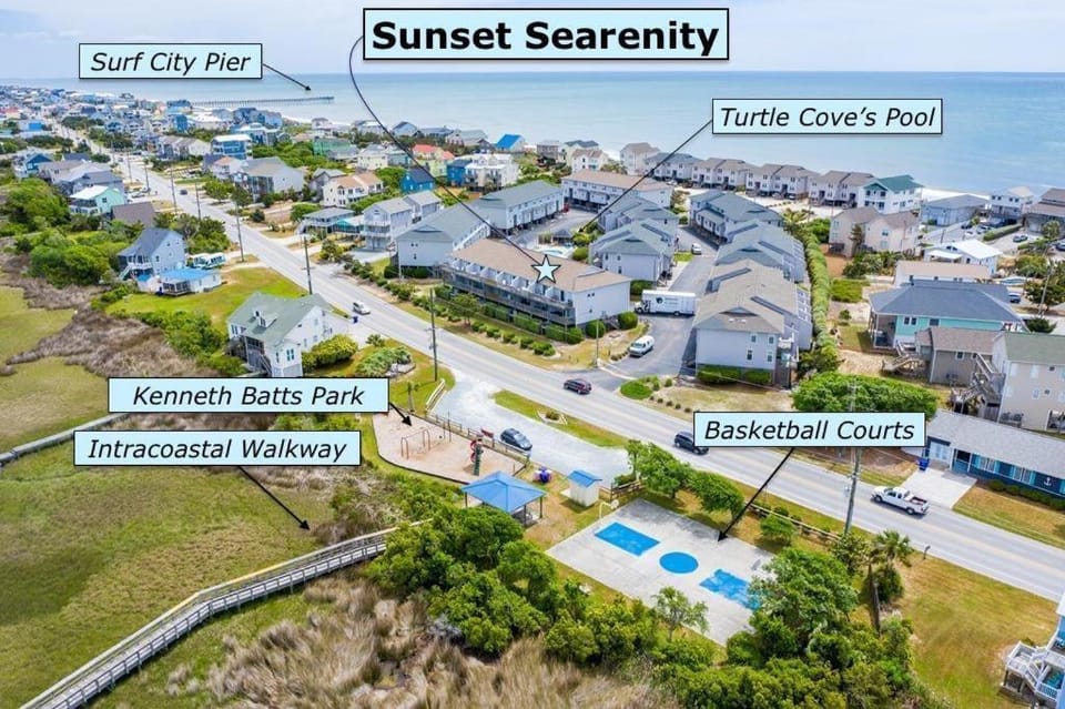 Turtle Cove 229 Surf City, NC offers a Community Pool & Beach Access House in Surf City
