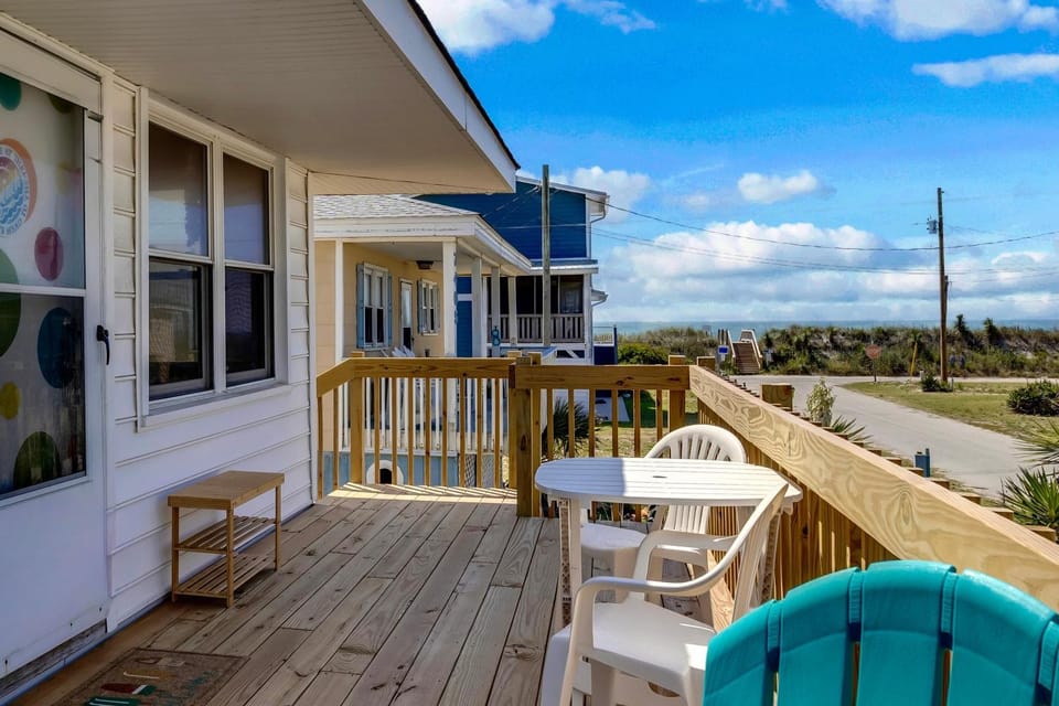 Have an Oceanside Break Away at North Topsail Beach, Steps to the Beach House in Topsail Island