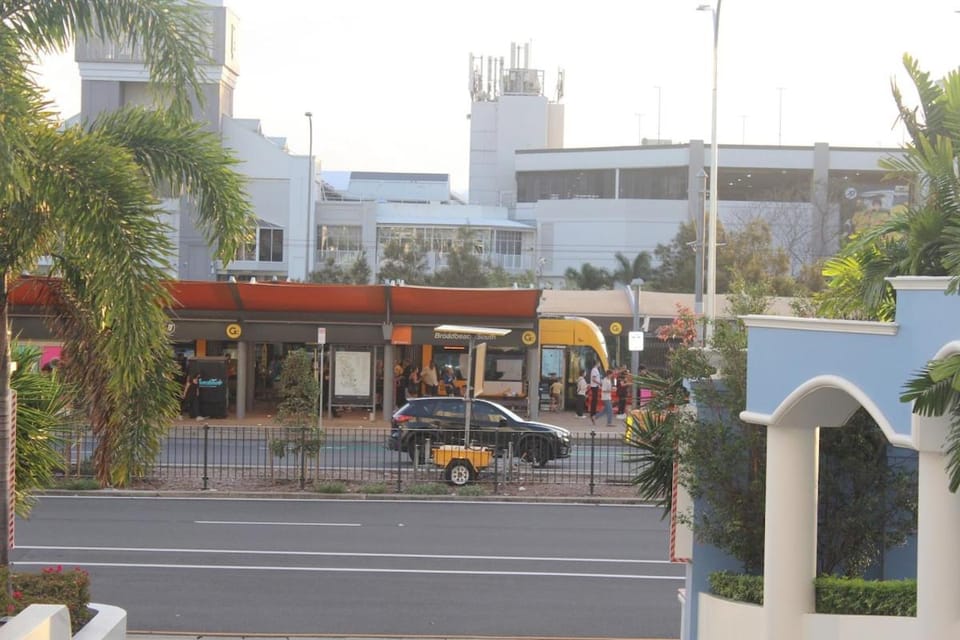 City view, Location