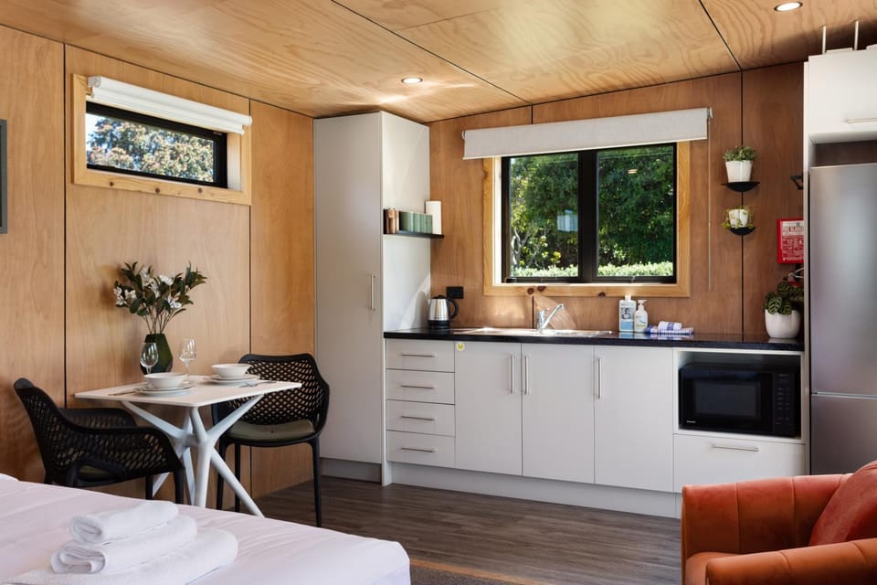 Wainui Studio Near Beach & City Apartment in Gisborne
