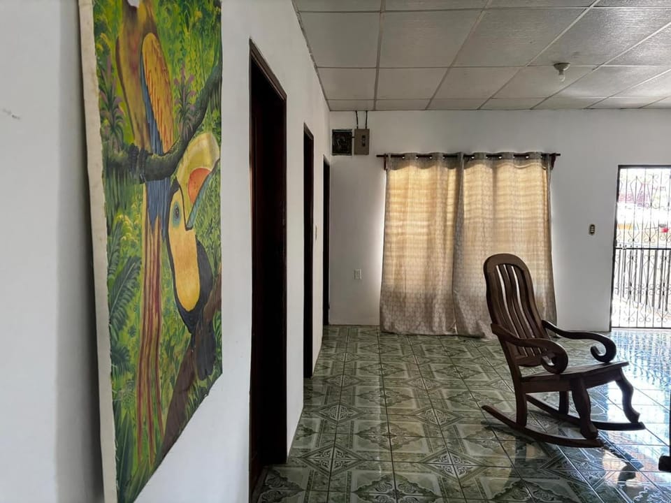 Villalta House House in San Juan del Sur