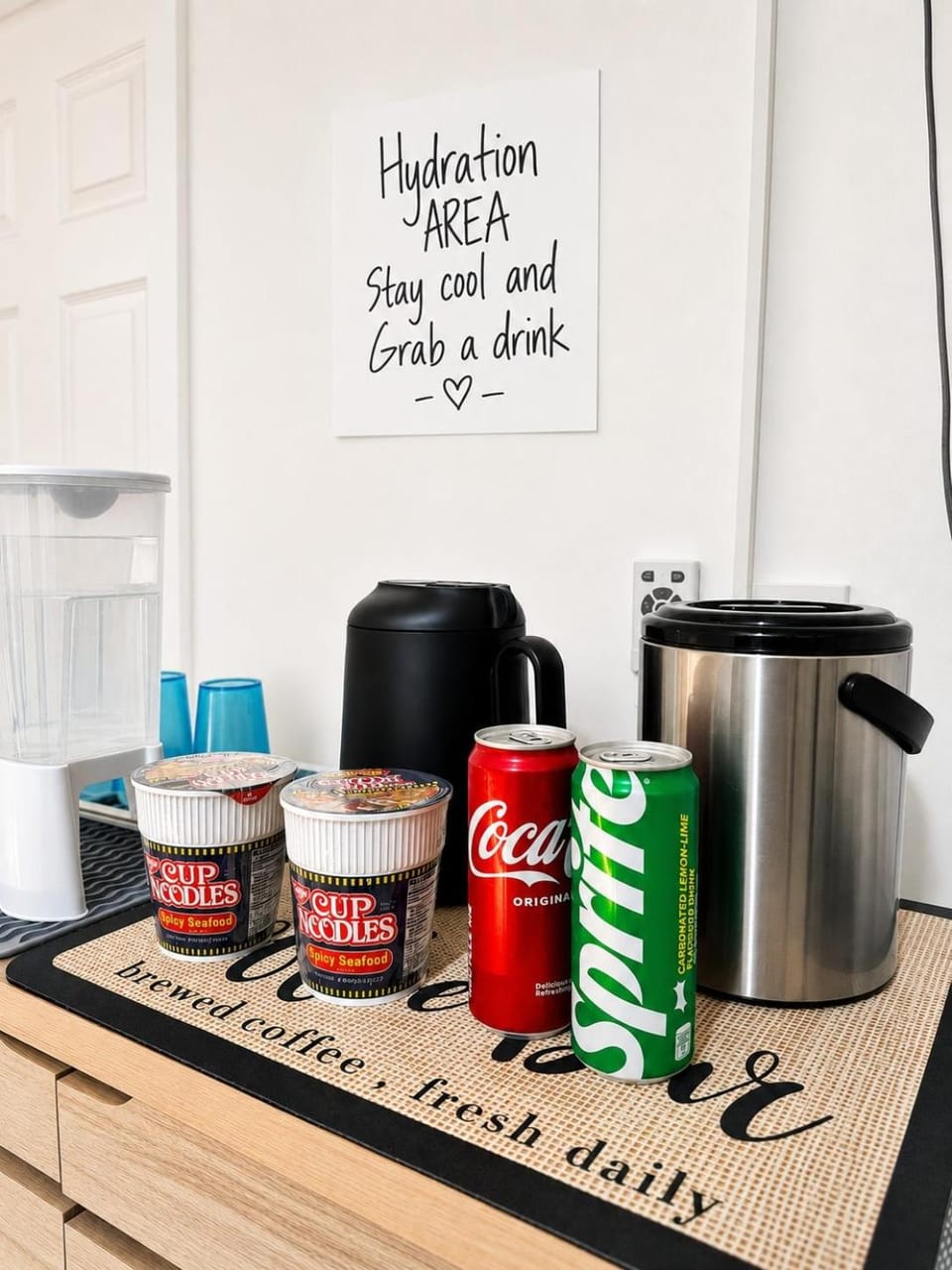 Kitchen or kitchenette, Food and drinks, Food