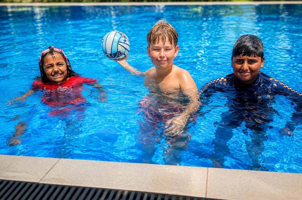 Swimming pool
