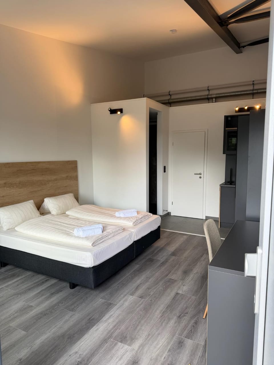 Staytopus OHA1 Autohof Tornesch New Apts Free Parking Apartment in Schleswig-Holstein