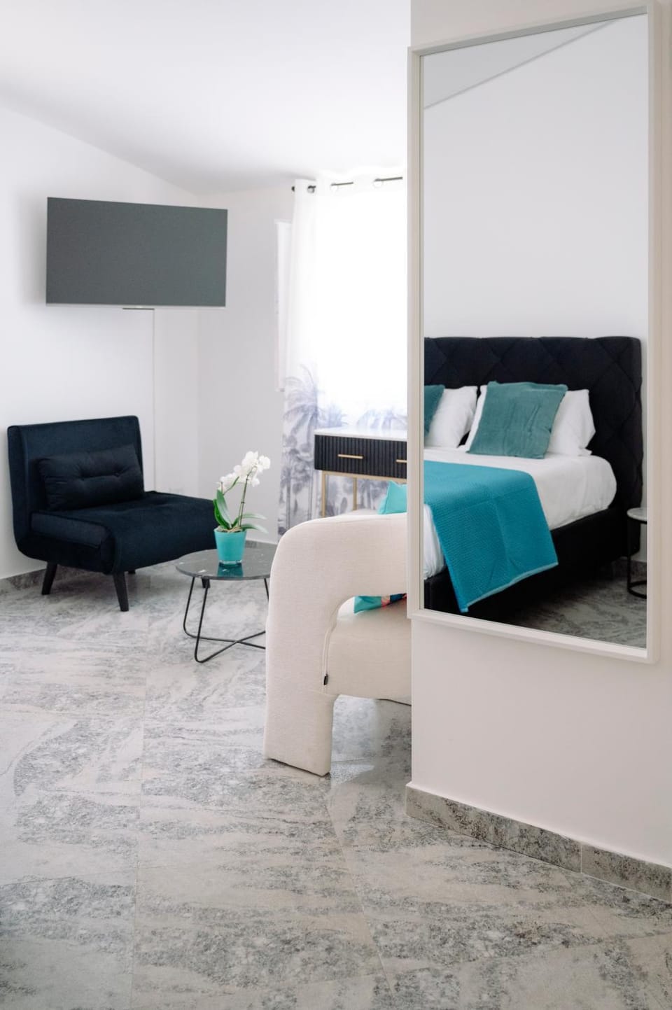 The Square - Luxury Apartment Apartment in Scilla