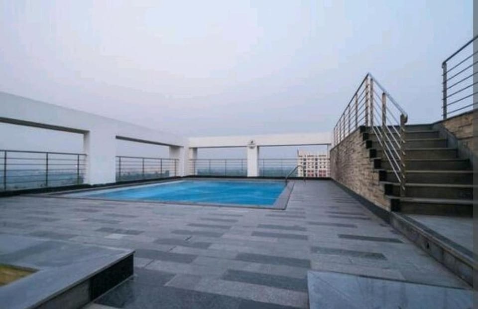 Pool view, Swimming pool