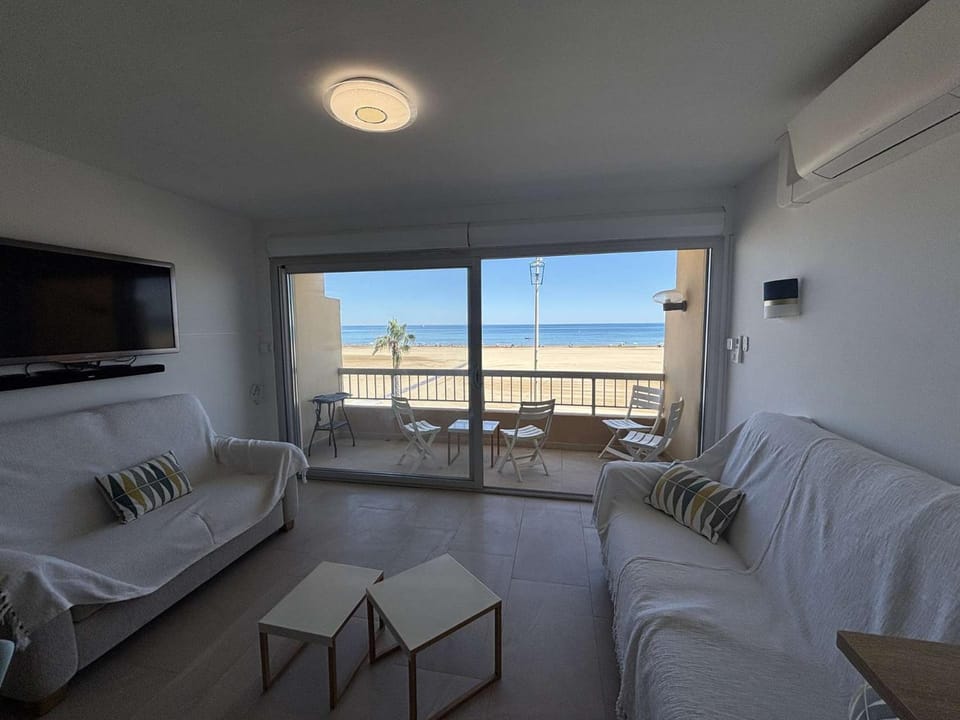 TV and multimedia, Balcony/Terrace, Living room, Sea view