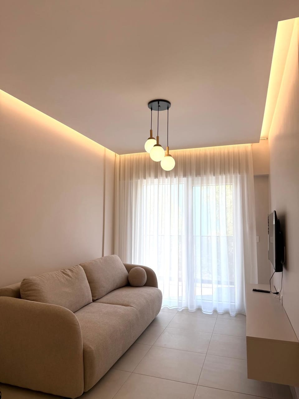 Luxury Apartment with swimming pool Apartment in Tirana County, Albania