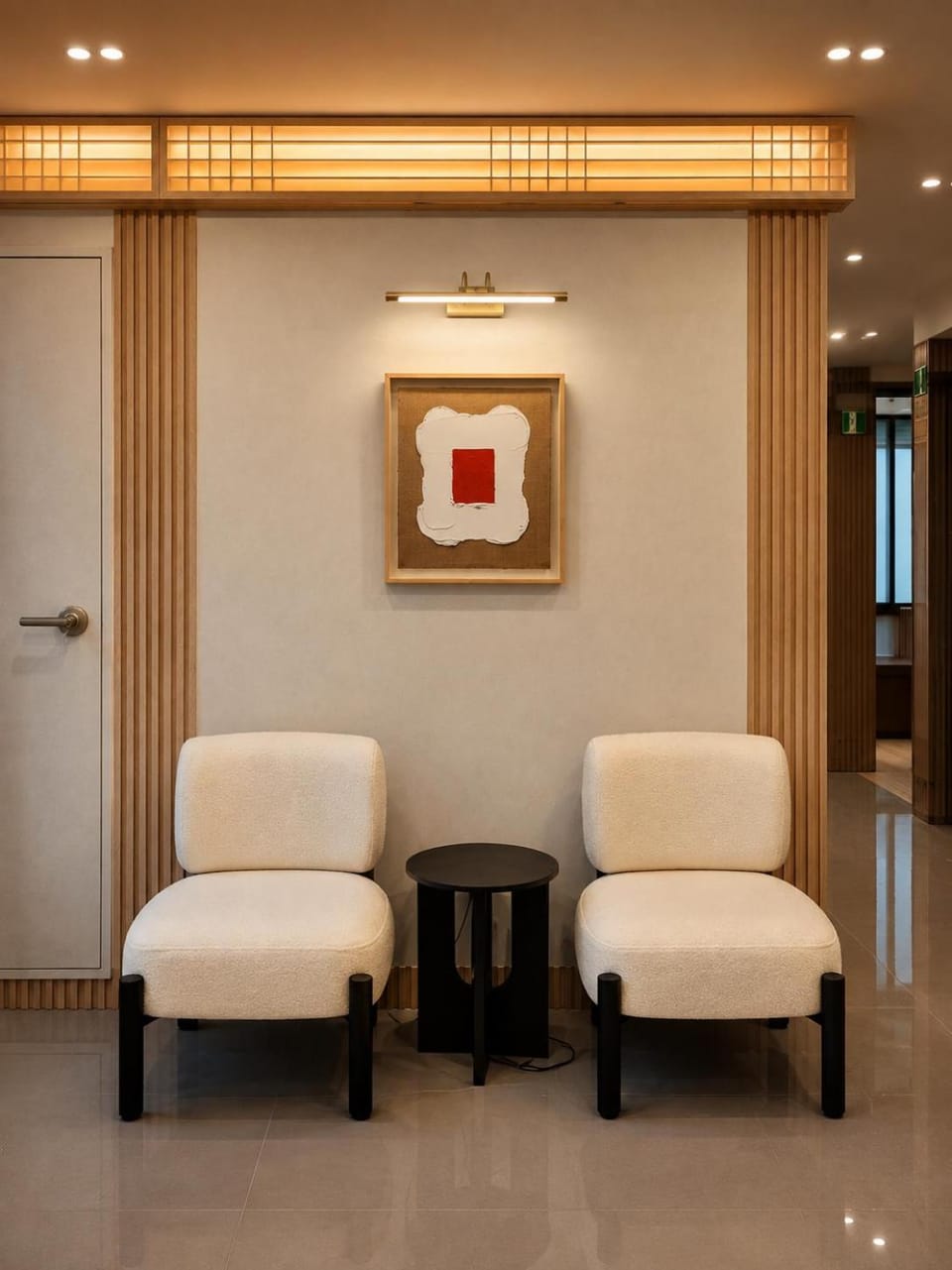 ZIP 1972 DDP, 2F, two-min from airport bus station 4-min from DDP subway station Hotel in Seoul