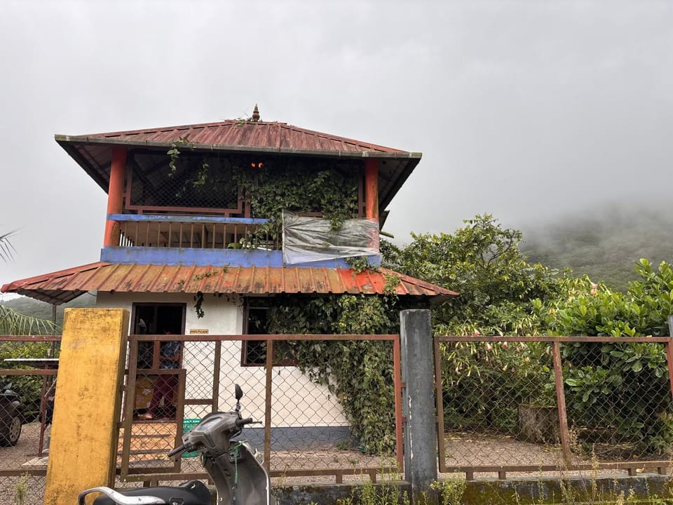 The Hilltop Escape House in Kerala