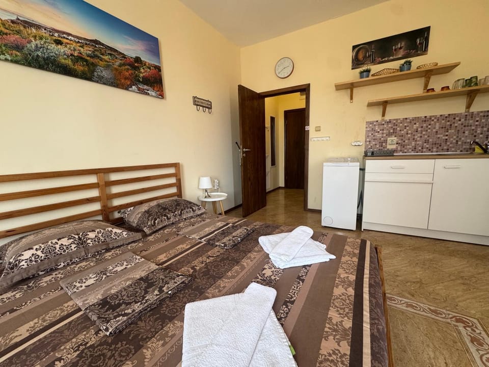 Living room, Bedroom