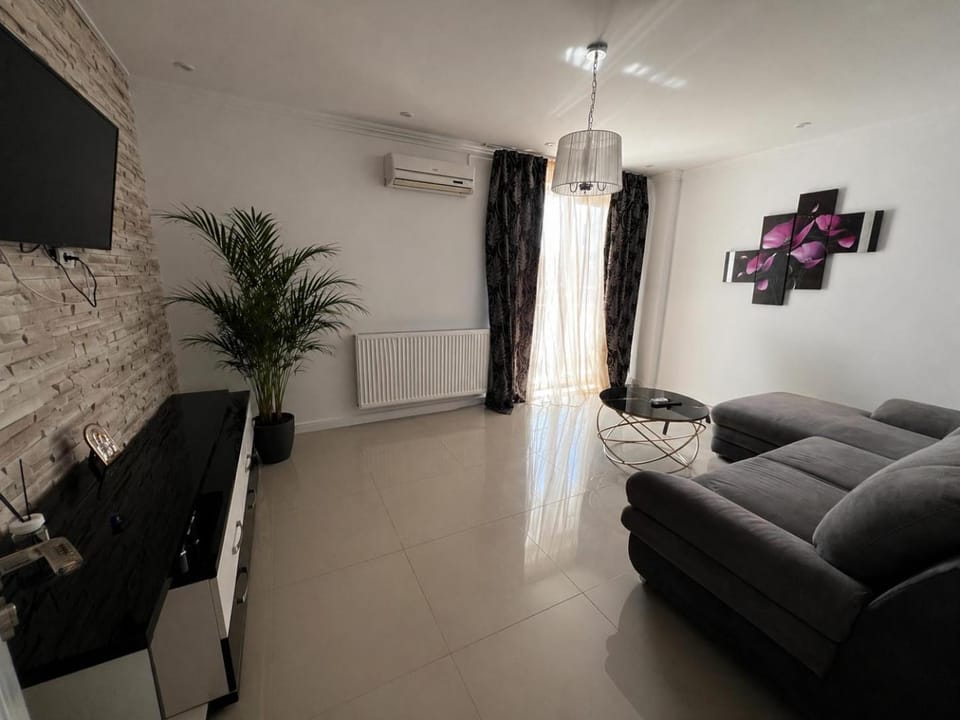 Sunrise Apartment Mamaia Nord Apartment in Constanța County