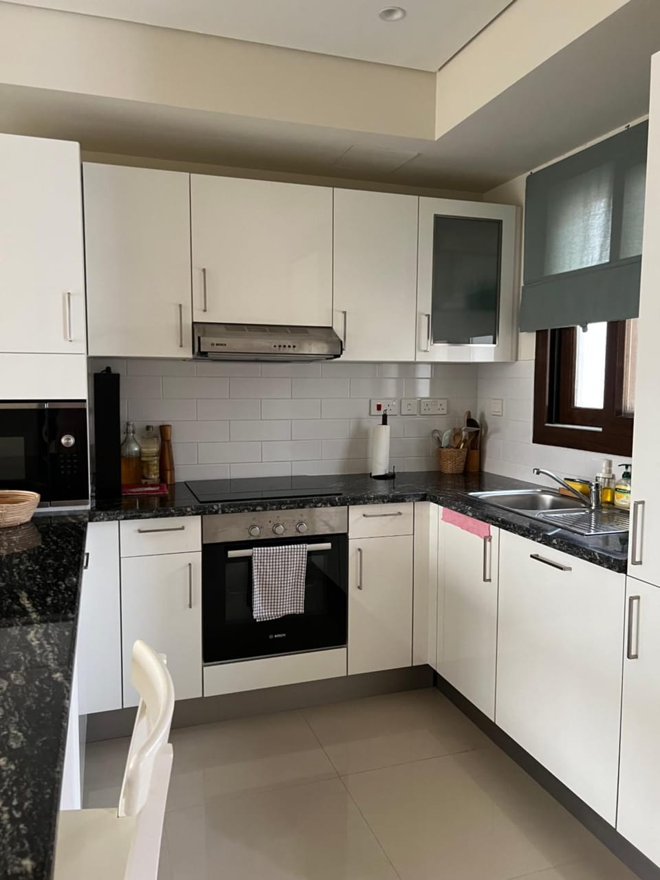 Cozy and Stylish 1BR Retreat Perfect for Short Stay Apartment in Muscat Governorate, Oman