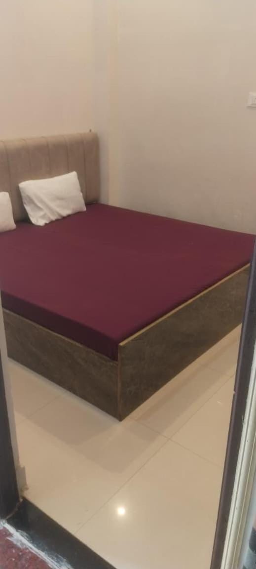 anand paying guest house Bed and Breakfast in Varanasi