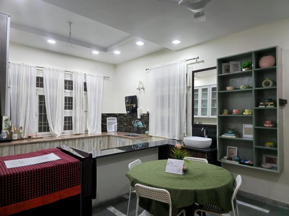 Shahatoot Stays Apartment in Agra