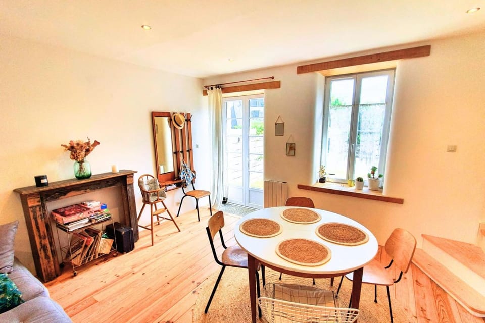 Beautiful house with a garden near Saint-Malo House in Brittany