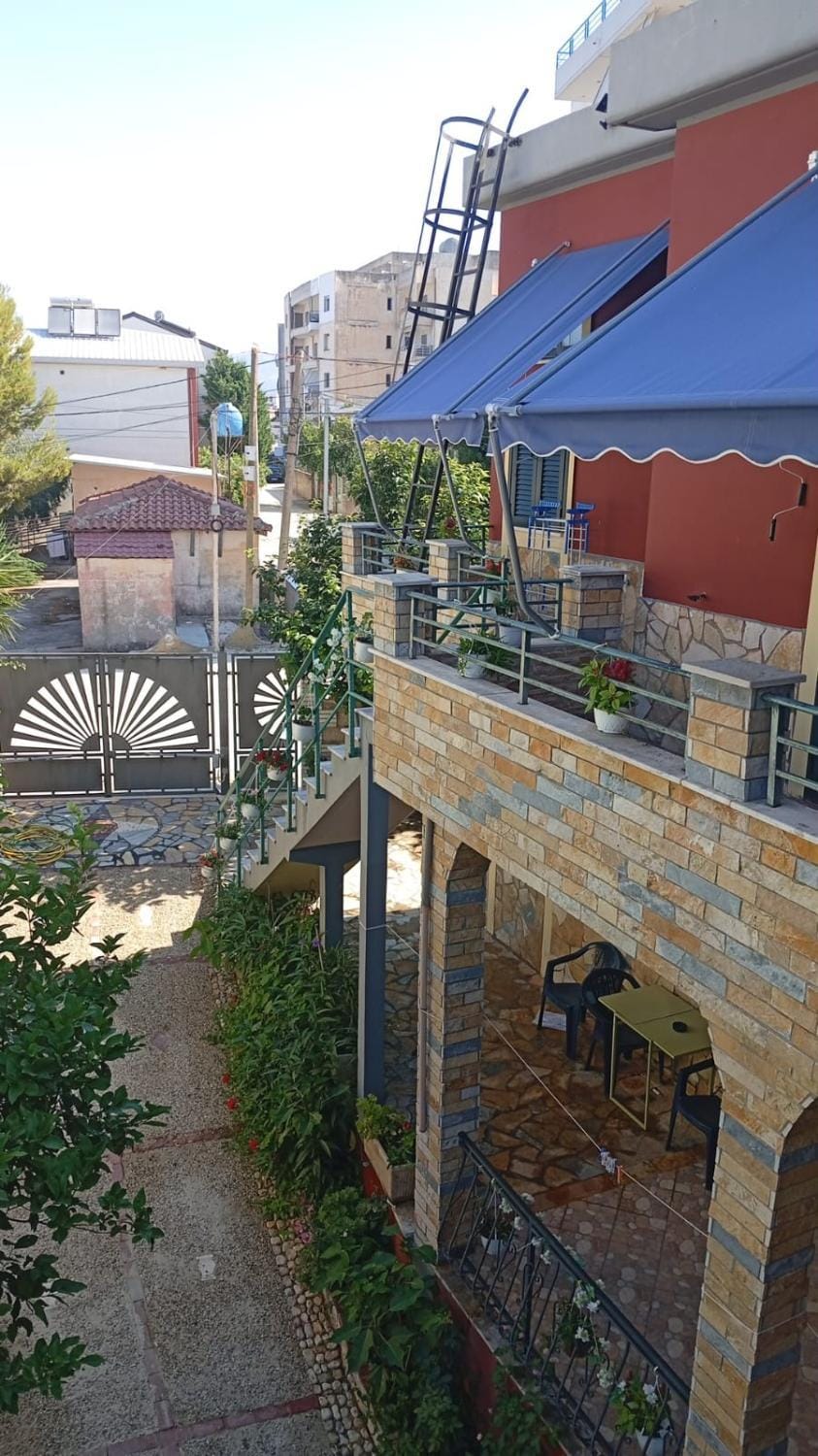 Property building, Day, View (from property/room), Balcony/Terrace