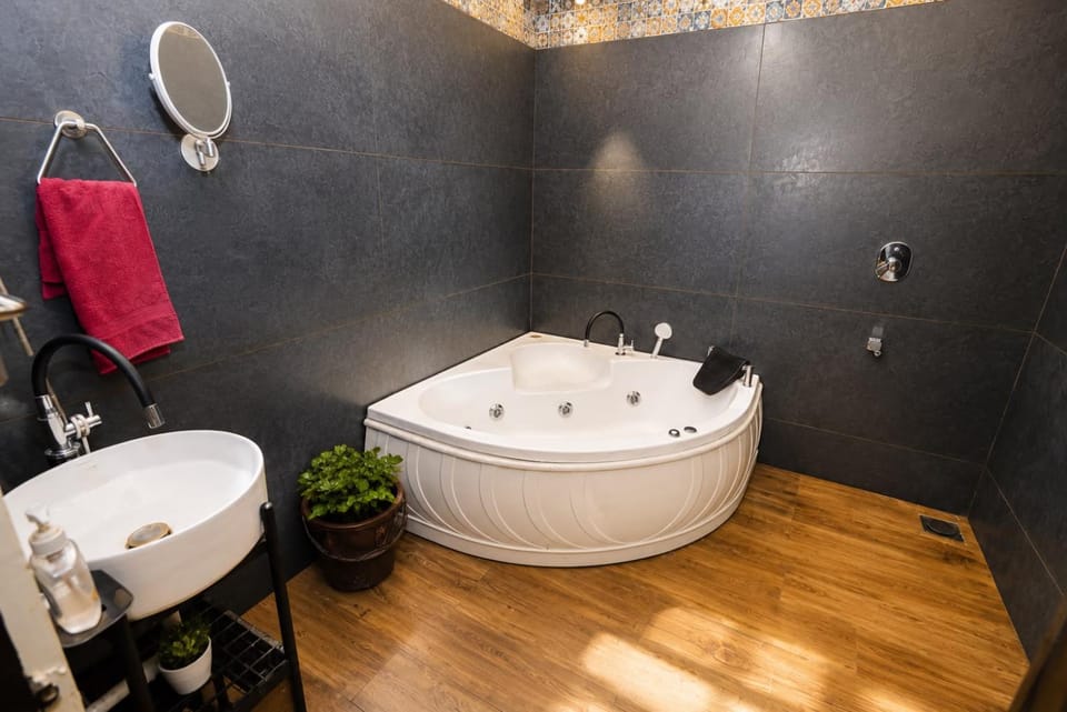 3 BHK Villa with Mini Pool & Jacuzzi Apartment in Jaipur