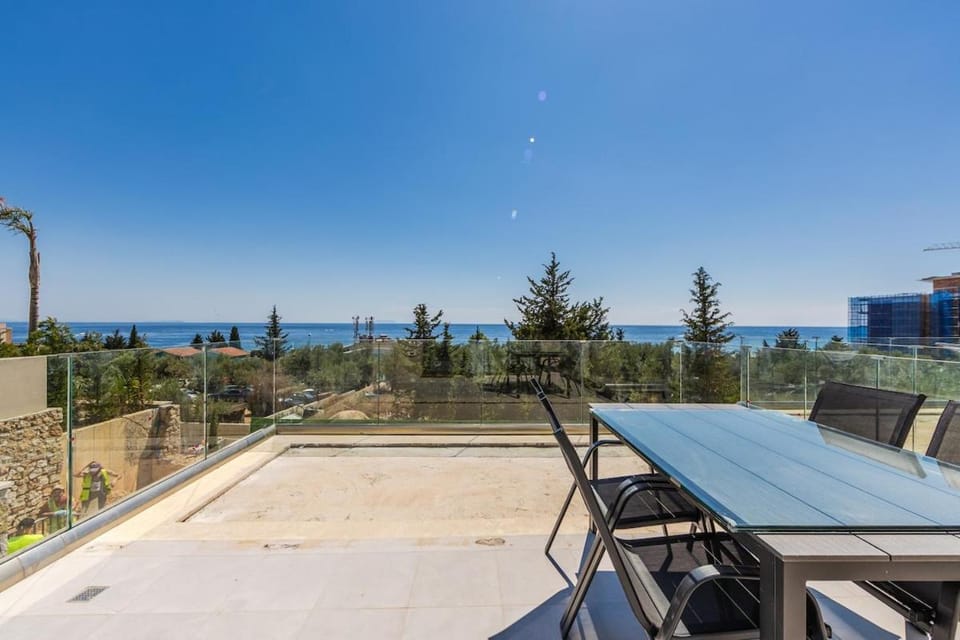 Pearl Coast Drymades Elegant 2BR Apartment by PikHost Apartment in Vlorë County, Albania