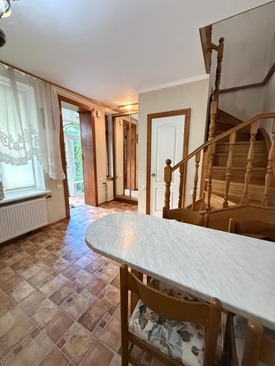 Двуповерховий дім подобово, 7 станція Великого Фонтану House in Odessa