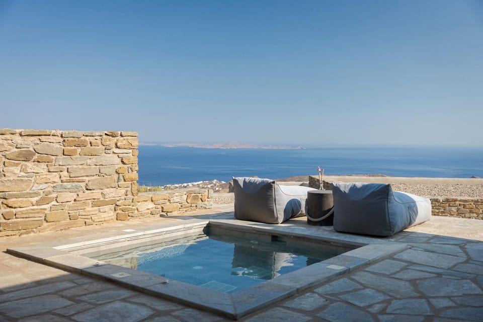 Patio, Day, Hot Tub, View (from property/room), Balcony/Terrace, Seating area, Sea view, sunbed