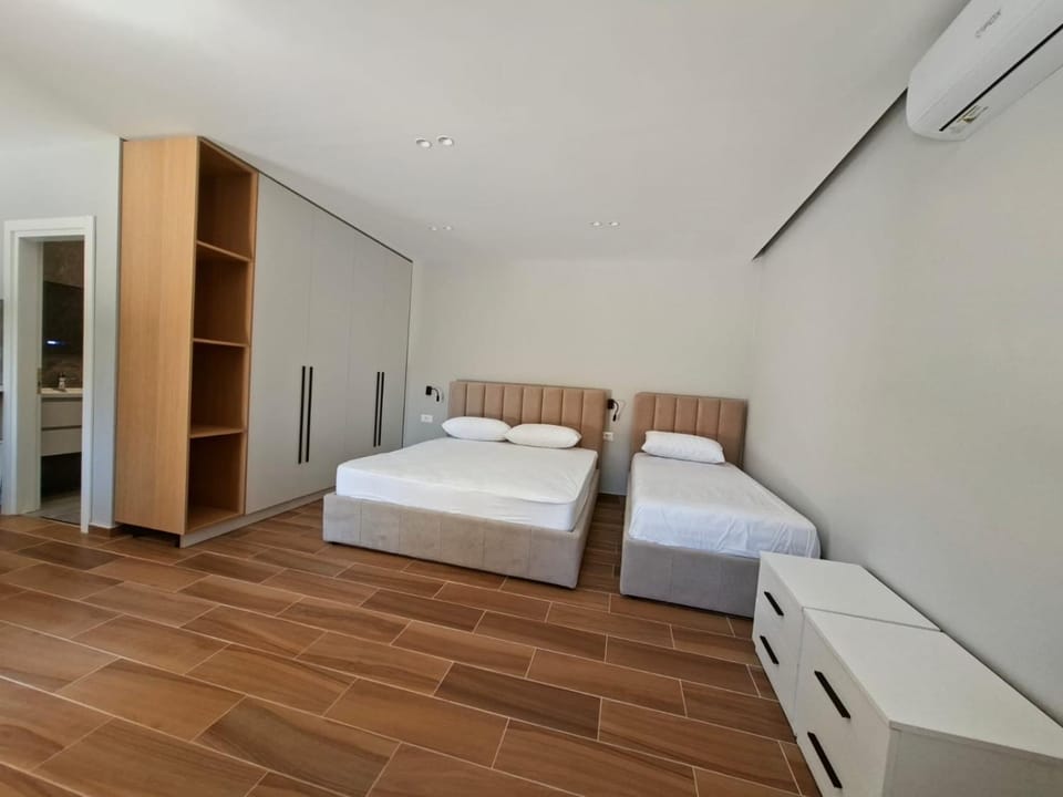Egli Rooms Apartment in Sarandë