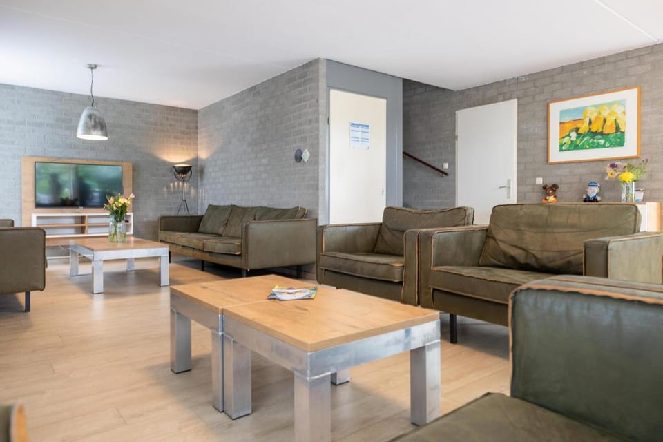 Vakantievilla met sauna | 12 personen House in Friesland, Netherlands