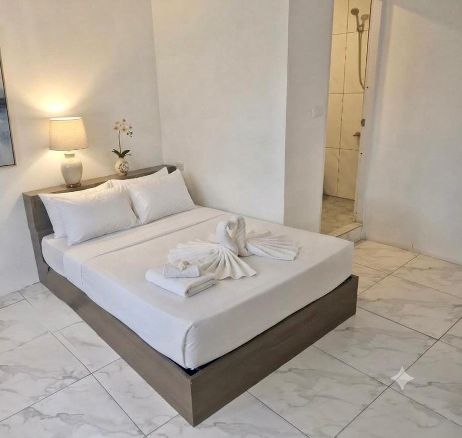 SET Inn-2 Bed and Breakfast in Phuket
