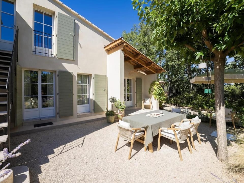 Exceptional house with pool in Lourmarin Villa in Lourmarin