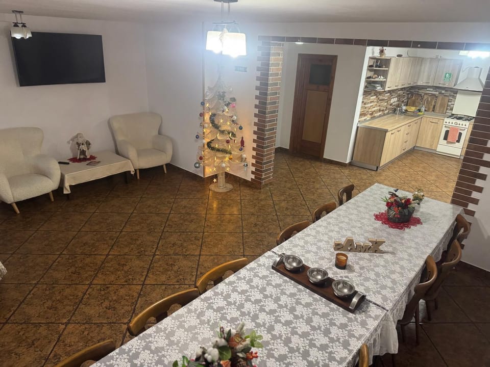 Villa Bran Legend Bed and Breakfast in Brașov County